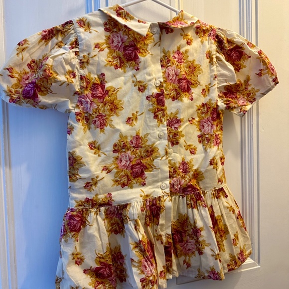 Floral Peplum Top - Picture 3 of 4